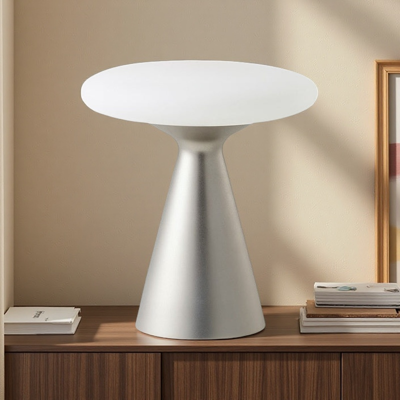 Eleganza Giapponese con Lampada da Tavolo Luna