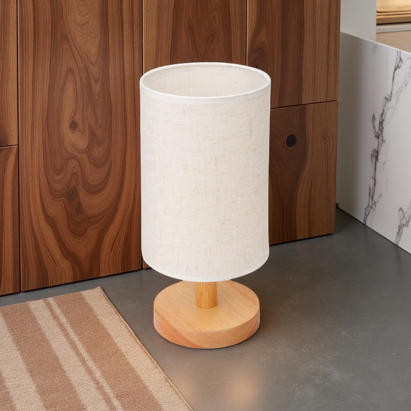Eleganza Naturale con Lampada da Comodino in Bambù