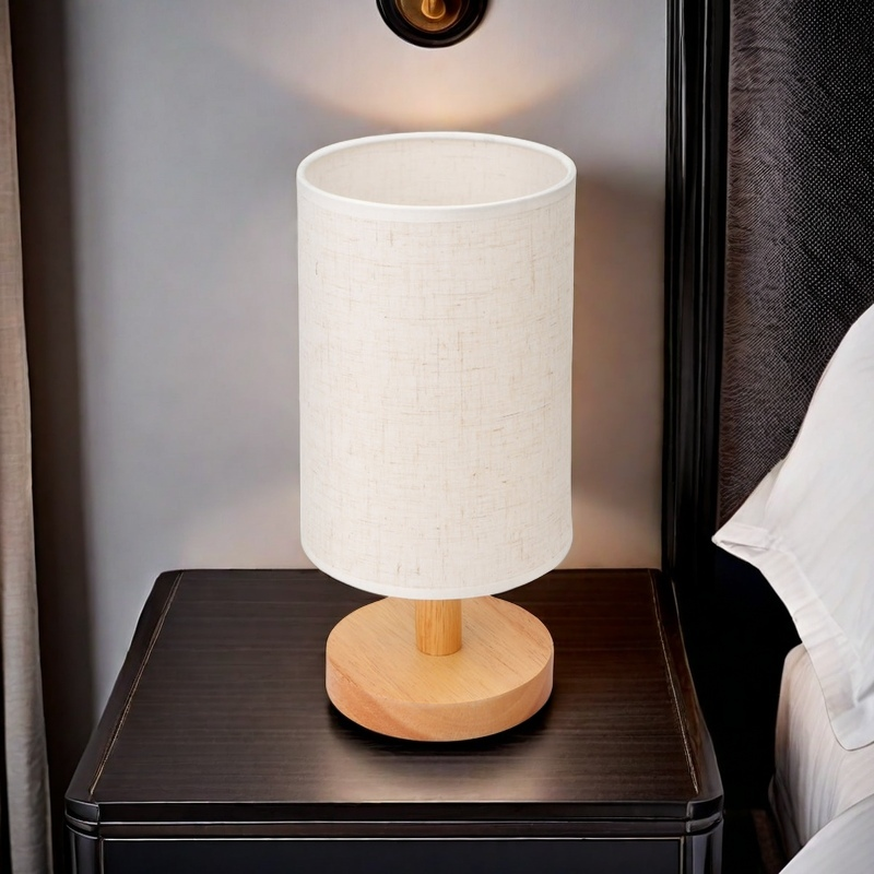 Eleganza Naturale con Lampada da Comodino in Bambù