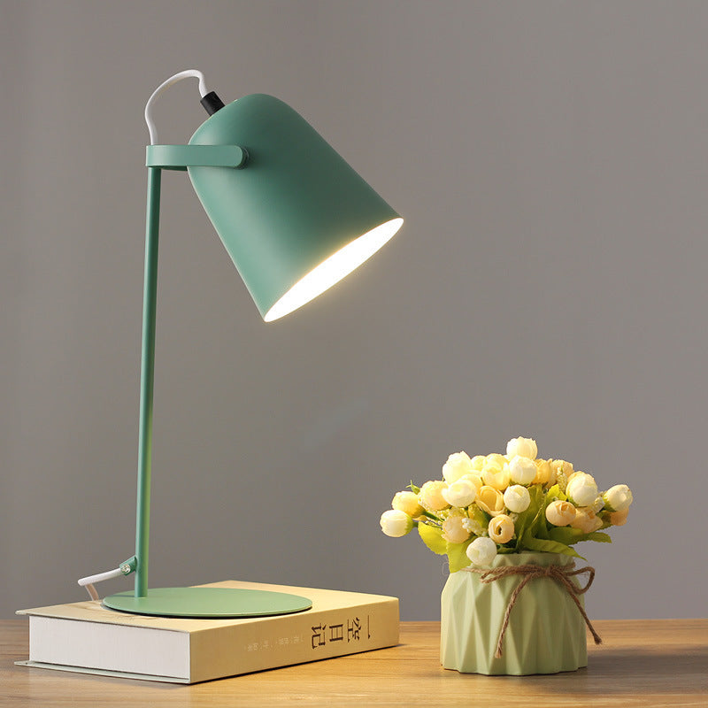 Comfort e Protezione con Lampada da Scrivania LED