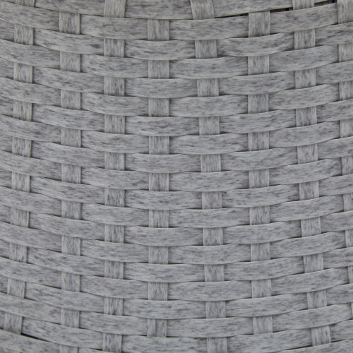 Eleganza e Comfort con Poltrona in Rattan Grigio
