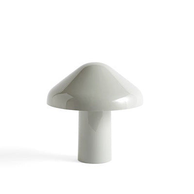 Raffinatezza Nordica con Lampada Decorativa "Mushroom"