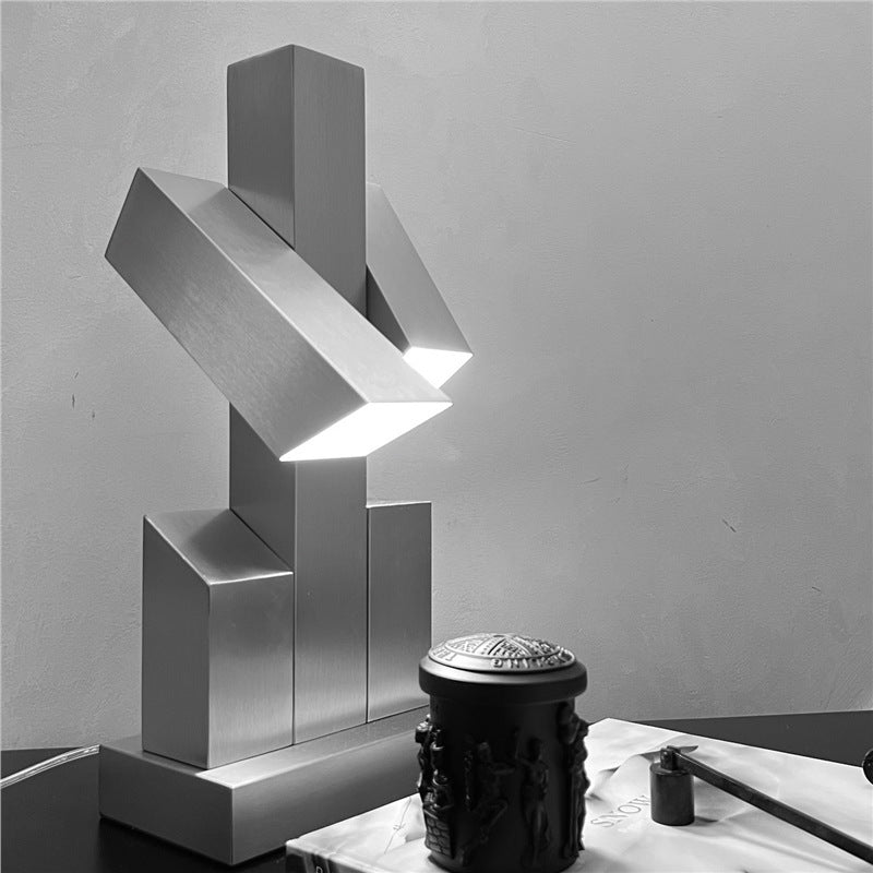 Atmosfera Elegante con Lampada da Tavolo Bauhaus