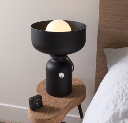 Lampada da Comodino Moderna - Eleganza Minimalista per la Tua Casa