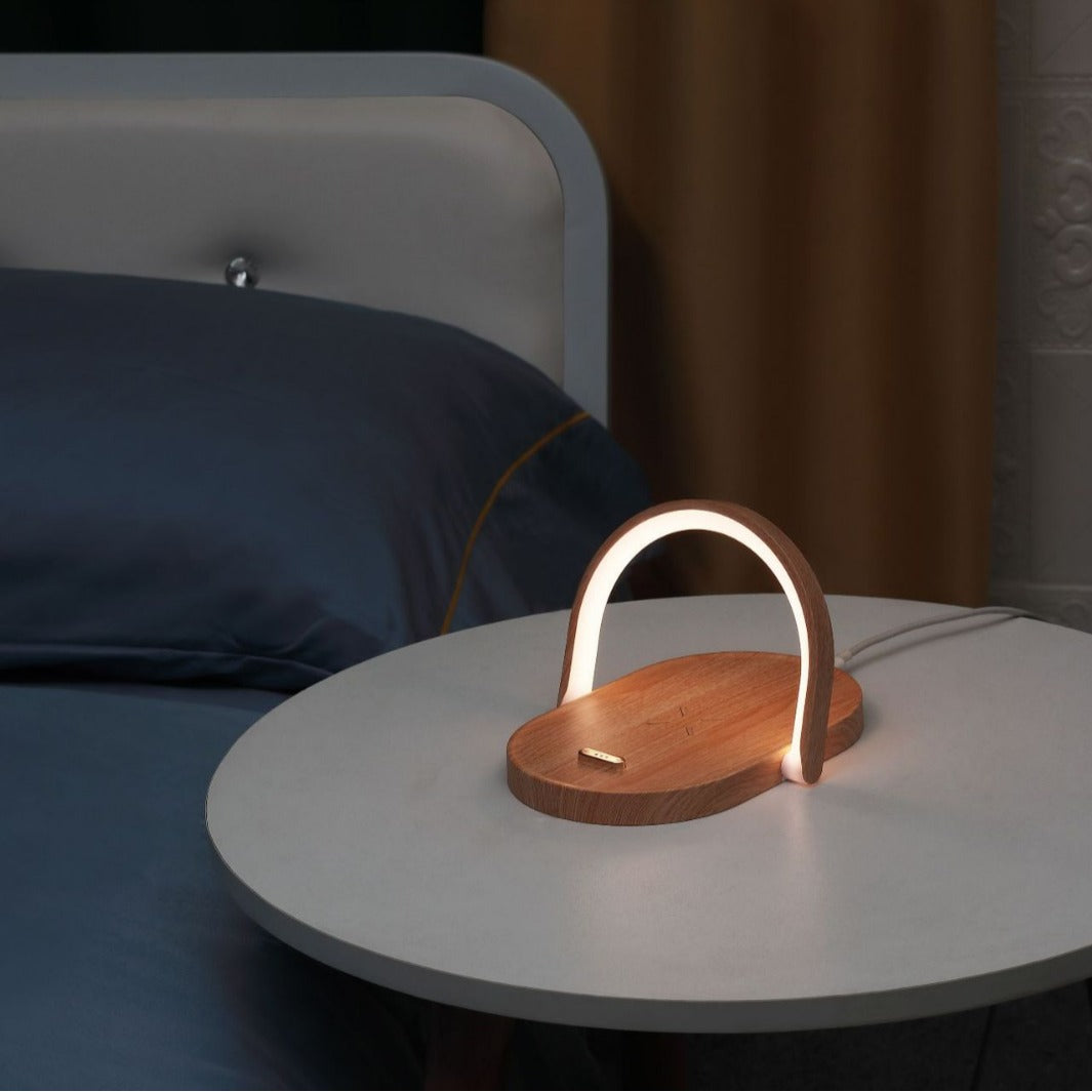 Caricatore Wireless 3-in-1 con Lampada da Notte - Eleganza e Funzionalità