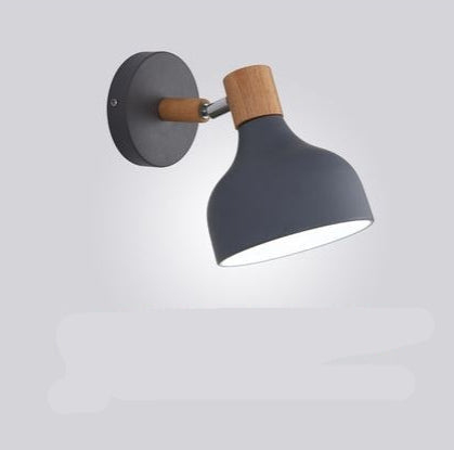 Illuminazione Elegante: La Lampada da Parete Perfetta per Ogni Ambiente