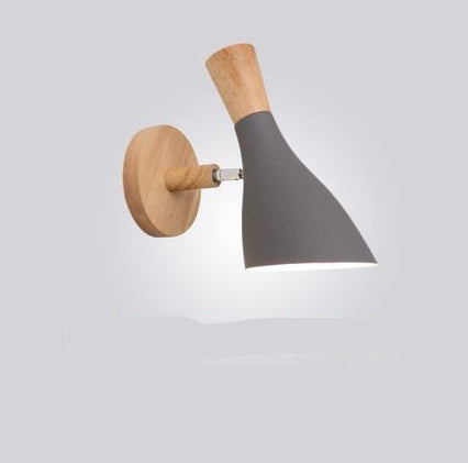 Illuminazione Elegante: La Lampada da Parete Perfetta per Ogni Ambiente