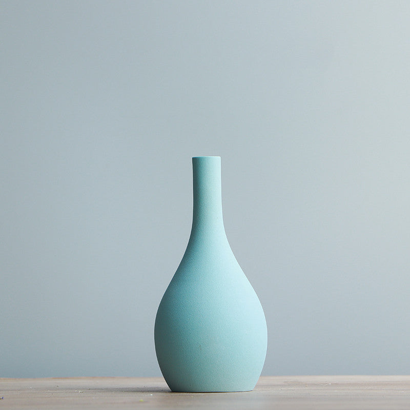 Eleganza Creativa con Vaso in Ceramica Nordico