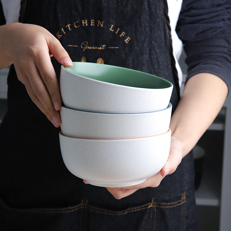 Ciotola in Ceramica Opaca - Minimalismo ed Eleganza per la Tua Tavola