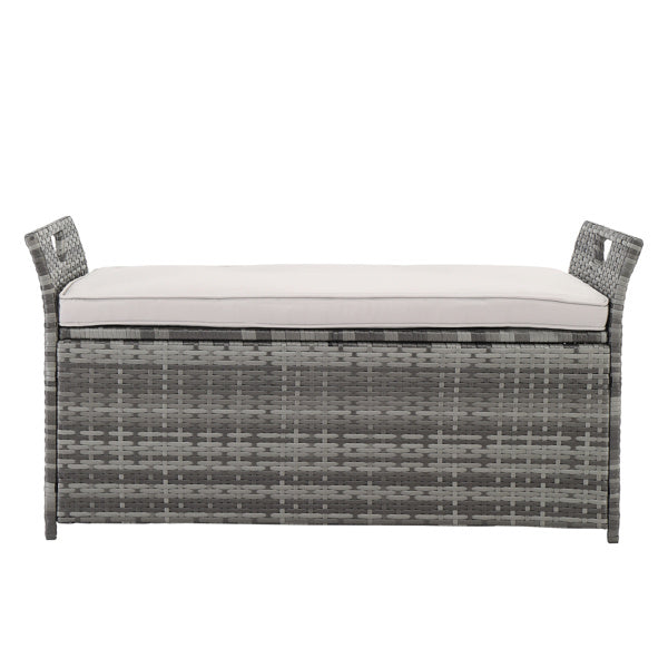 Eleganza Funzionale con Pouf Contenitore in Rattan