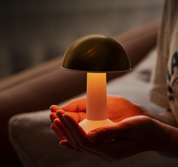 Eleganza Compatta con Luce Notturna Touch