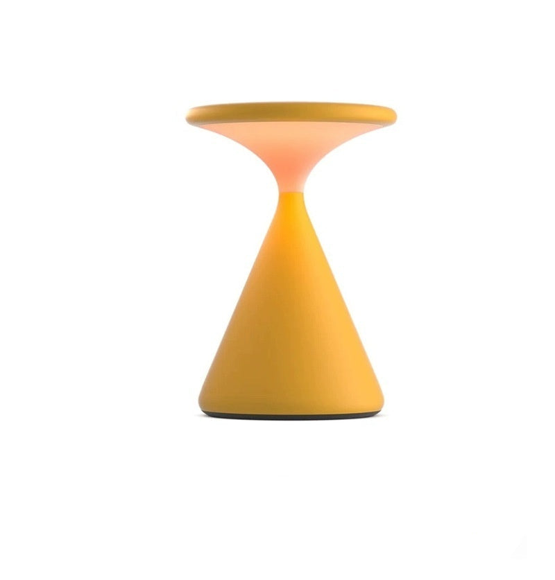 Praticità Moderna con Lampada da Tavolo Mini Portatile