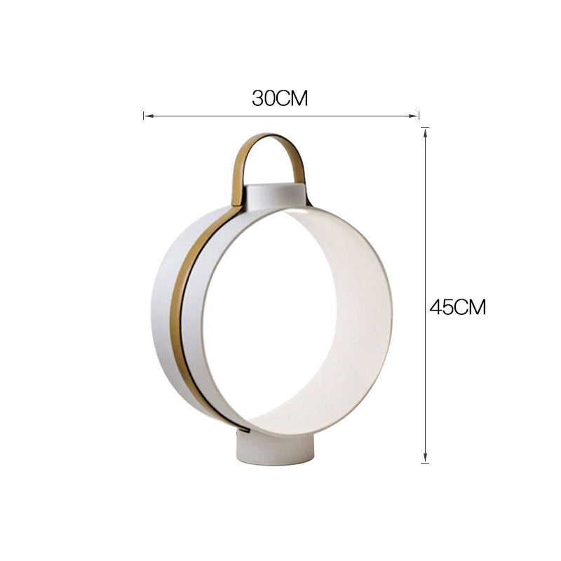 Eleganza Minimalista con Lampada da Tavolo Nordica