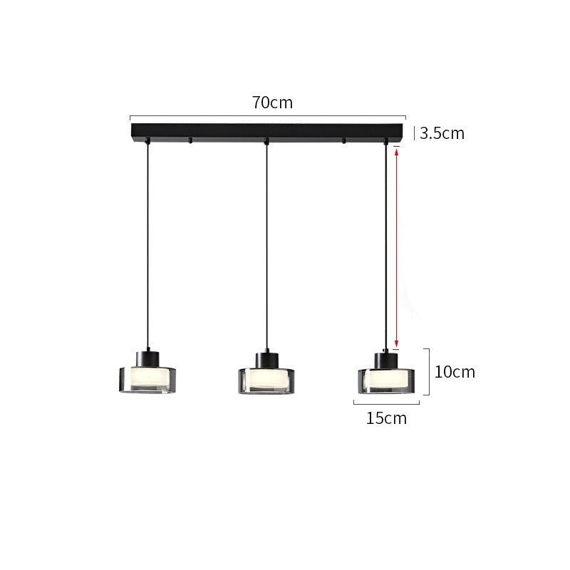 Eleganza Minimalista con Lampadario in Rame e Vetro
