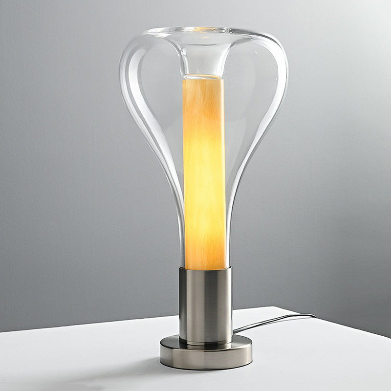 Stile Art Déco con Lampada da Tavolo Nordica