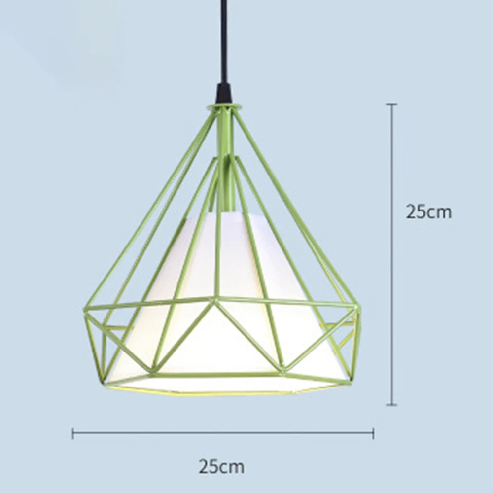 Lampadario Loft Retrò - Eleganza Industriale per Ambienti Moderni