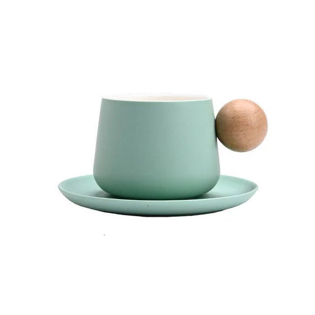 Tazza da Caffè con Manico in Legno: Eleganza e Comfort in Ogni Sorso