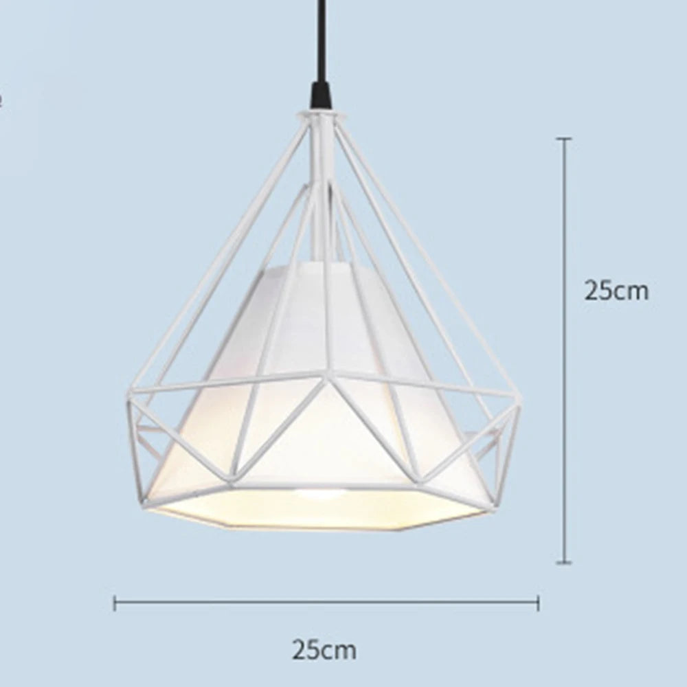 Lampadario Loft Retrò - Eleganza Industriale per Ambienti Moderni