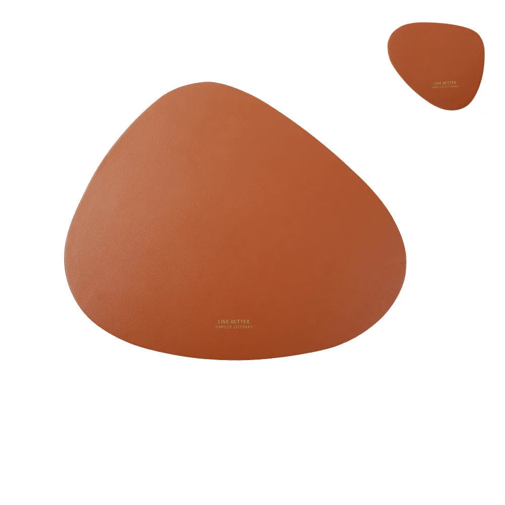 Eleganza Pratica: Set di Sottobicchieri e Tappetini da Tavola in Ecopelle per un Tavolo Impeccabile