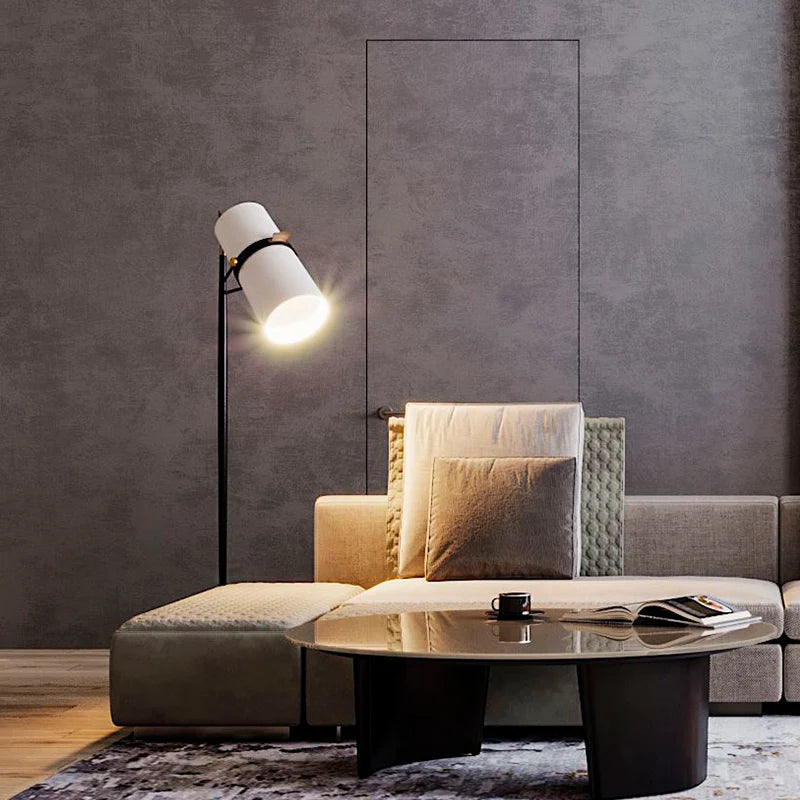 Eleganza Nordica con Lampada da Terra Moderna