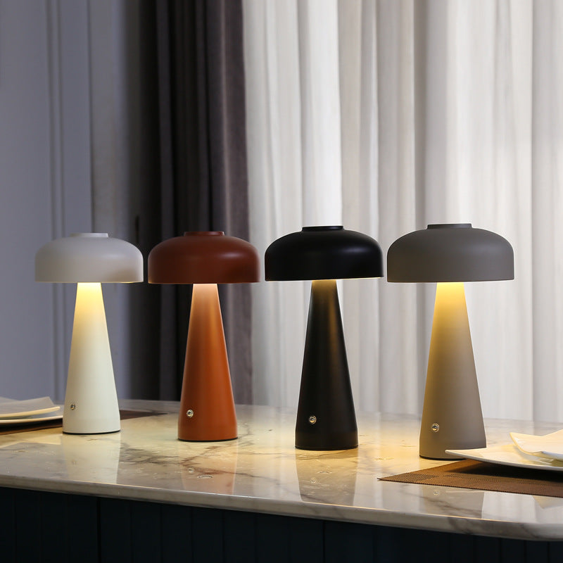 Lampada da Comodino a Fungo con Ricarica Wireless - Design Delicato e Multifunzione