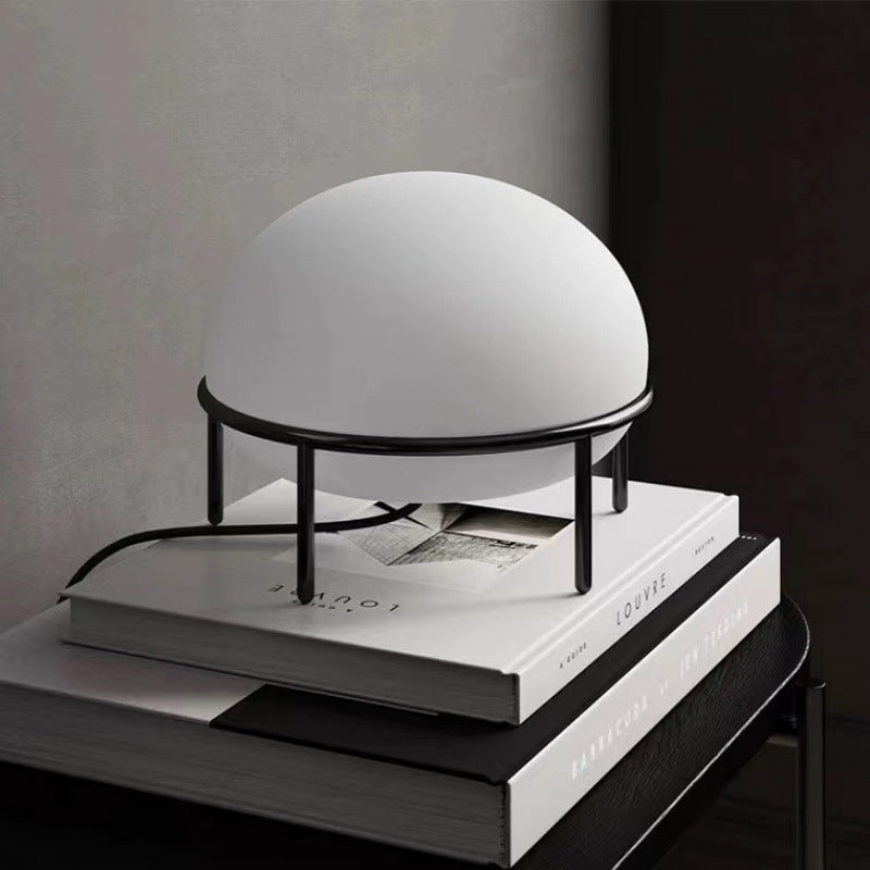Serenità Nipponica - Lampada da Comodino in Stile Giapponese