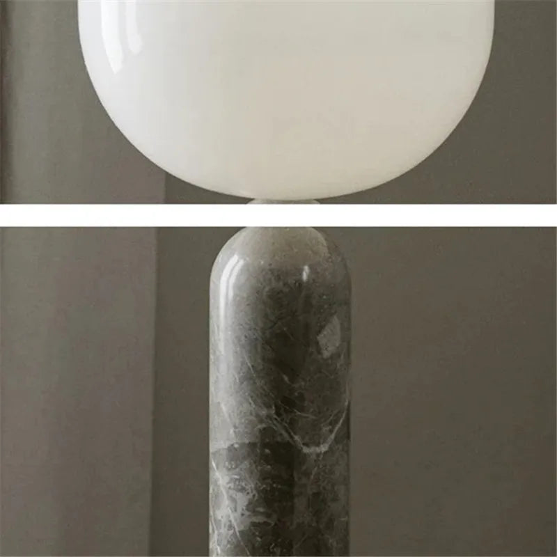 Lampada da Tavolo in Marmo con Touch LED: Design Minimalista e Funzionalità