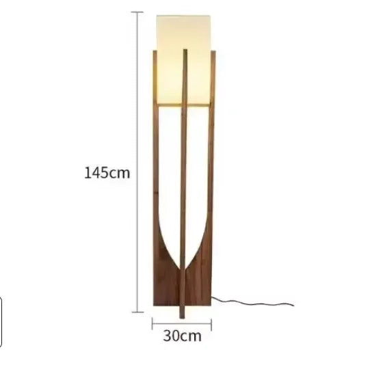 Lampada da Terra Giapponese Quinn - Eleganza e Raffinatezza per Ogni Ambiente