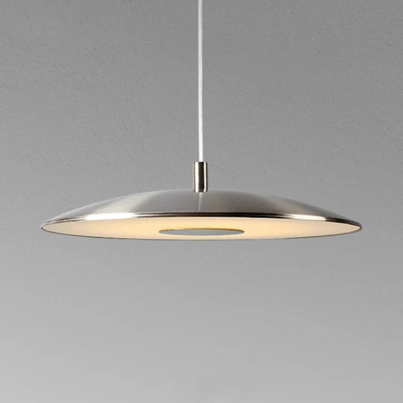 Lampada a Sospensione Moderna UFO - Eleganza e Design Futuristico per Ogni Ambiente