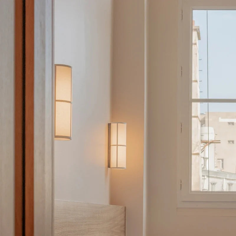 Lampada da Parete Wabi-Sabi in Tessuto - Eleganza Giapponese per Ogni Ambiente