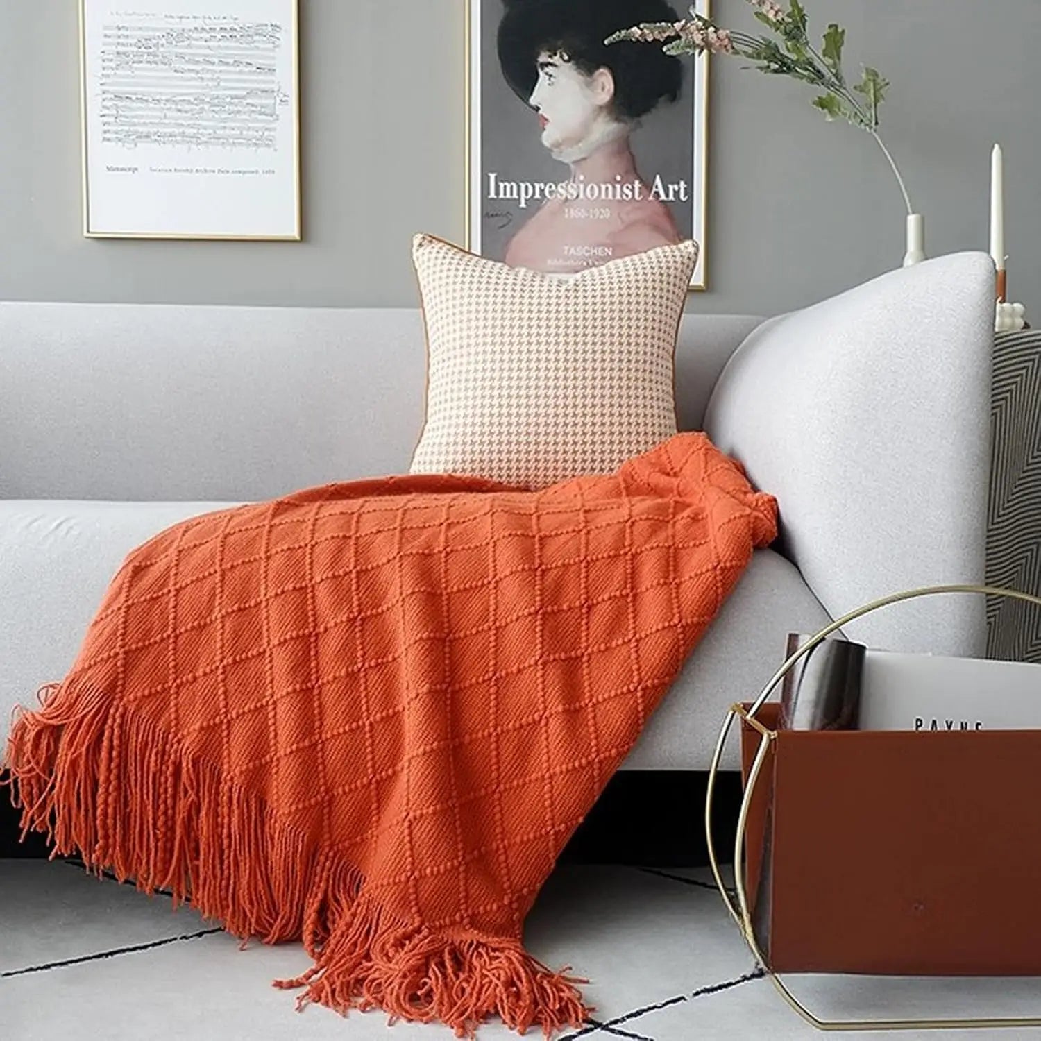 Coperta Lavorata a Maglia: Eleganza Nordica e Comfort per la Tua Casa
