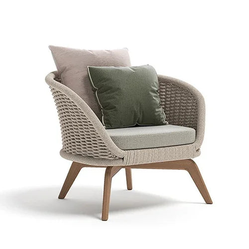 Sedia a Dondolo da Giardino di Lusso - Eleganza e Comfort per Ogni Ambiente