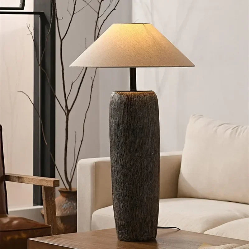 Lampada da Terra Giapponese Wabi-Sabi - Eleganza e Armonia per Ogni Ambiente