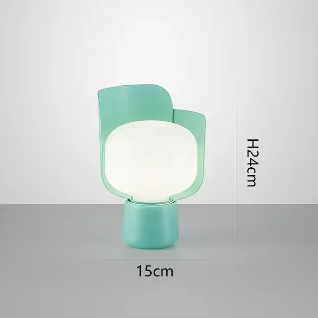 Raffinata Funzionalità con la Lampada Blom a Petali Rotanti