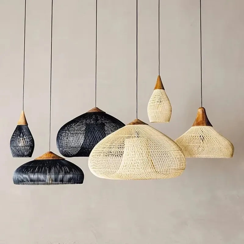 Lampada da Soffitto in Bambù e Rattan - Design Artigianale