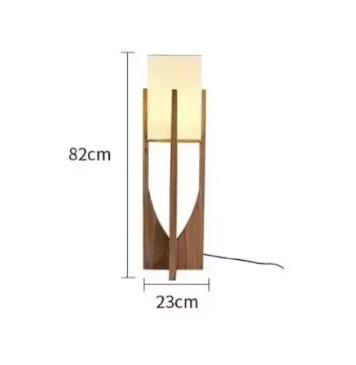 Lampada da Terra Giapponese Quinn - Eleganza e Raffinatezza per Ogni Ambiente