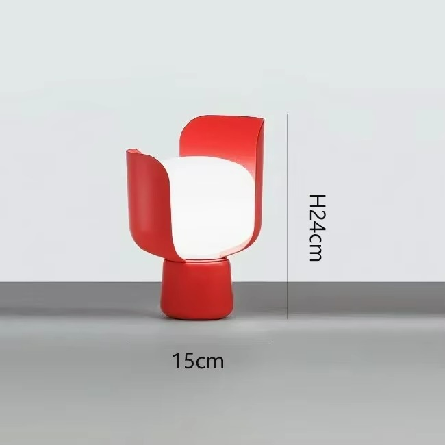 Raffinata Funzionalità con la Lampada Blom a Petali Rotanti