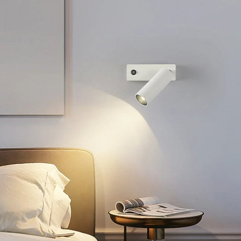 Illuminazione Moderna con Lampada da Parete LED