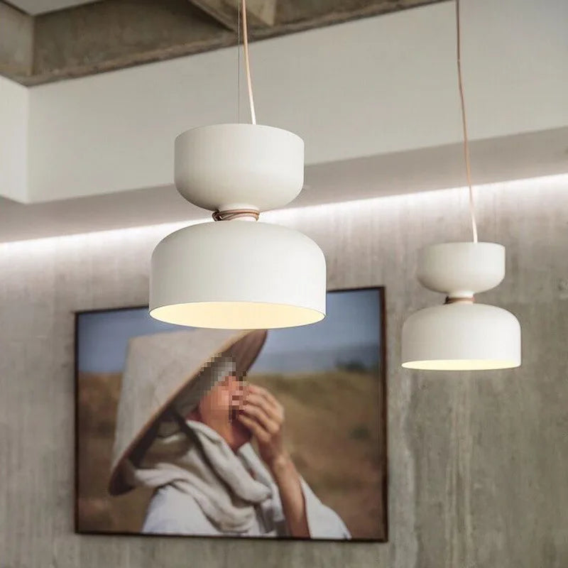 Lampadario Minimalista Nordico - Stile e Luminosità per Spazi Moderni