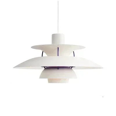 Eleganza Colorata con Lampade a Sospensione di Design Danese