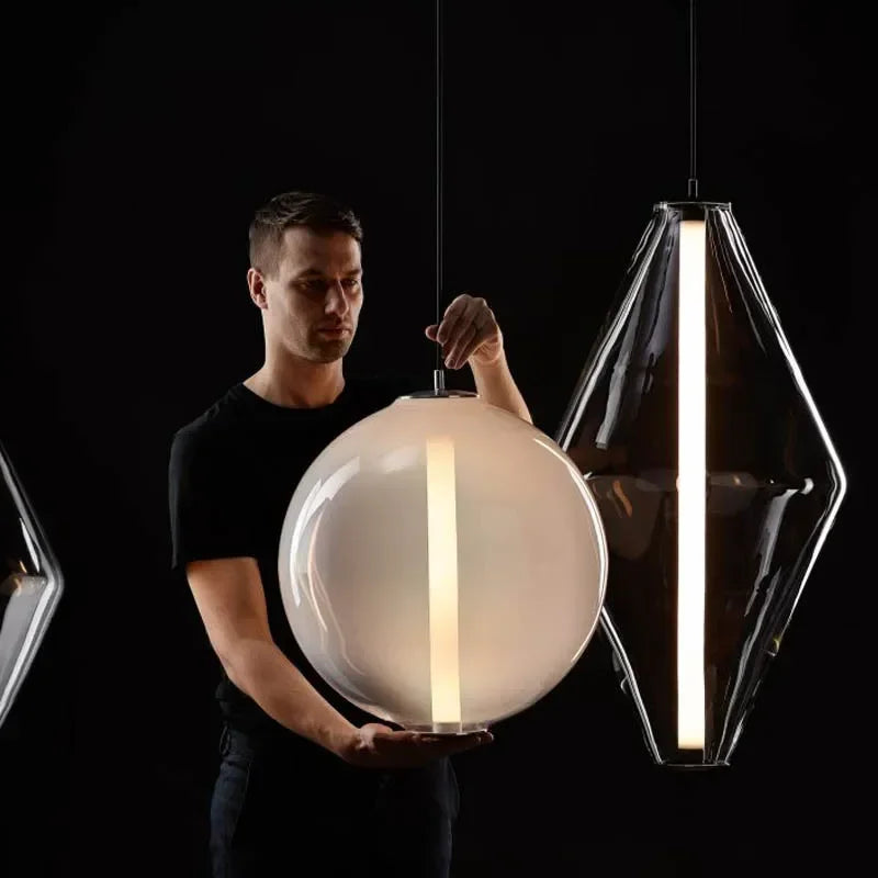 Pure Nordic Glow - Lampadario Sospeso in Vetro Minimalista