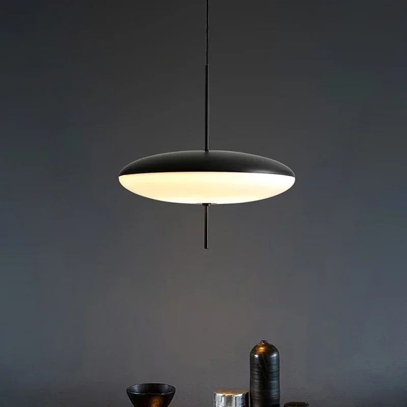 Lampadario Nordico Rotondo - Eleganza Moderna per Ogni Ambiente