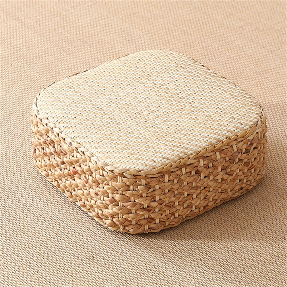 Stile Rustico con Tavolino da Caffè in Rattan