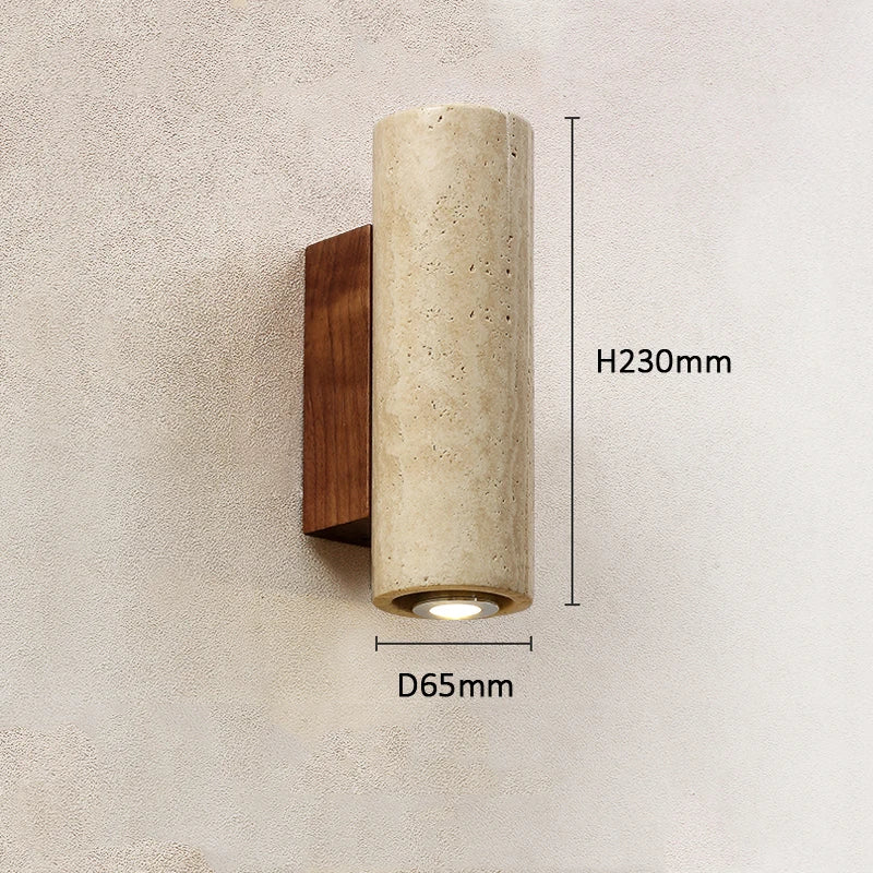 Applique da Parete Wabi-Sabi in Travertino Giallo – Design Scandinavo e Atmosfera Accogliente