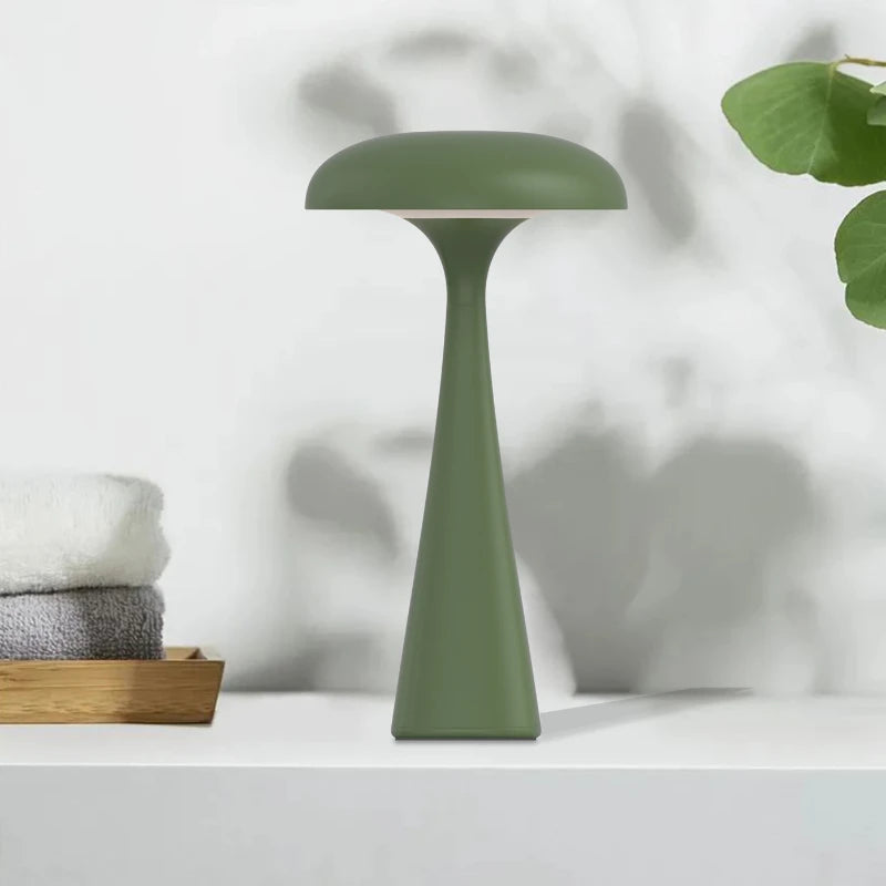 Fascino Fantasioso con Lampada da Tavolo a Forma di Medusa