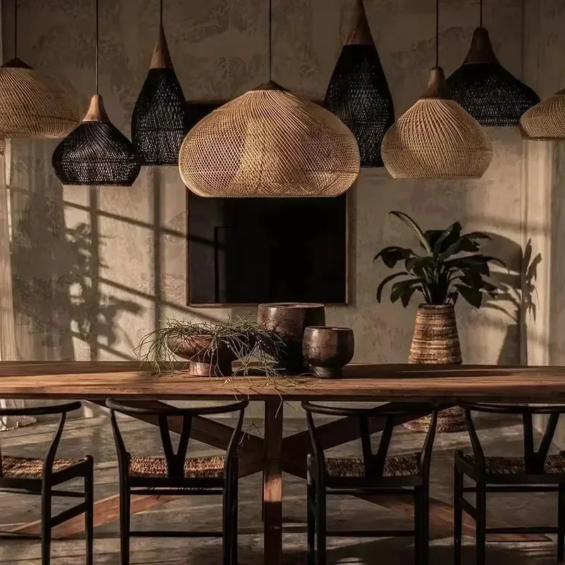 Lampada da Soffitto in Bambù e Rattan - Design Artigianale
