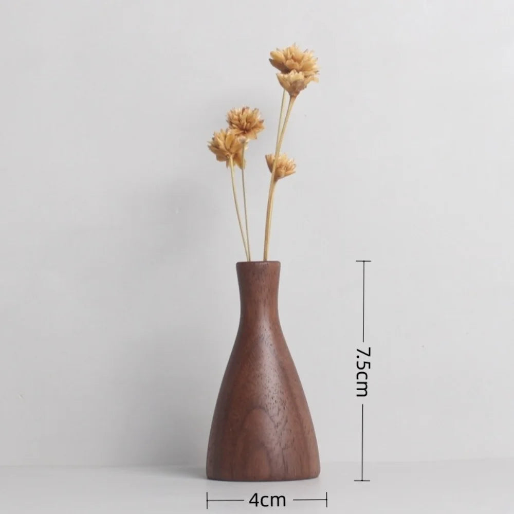 Vaso in Legno Massello Noce Nera: Eleganza Artigianale per la Tua Casa