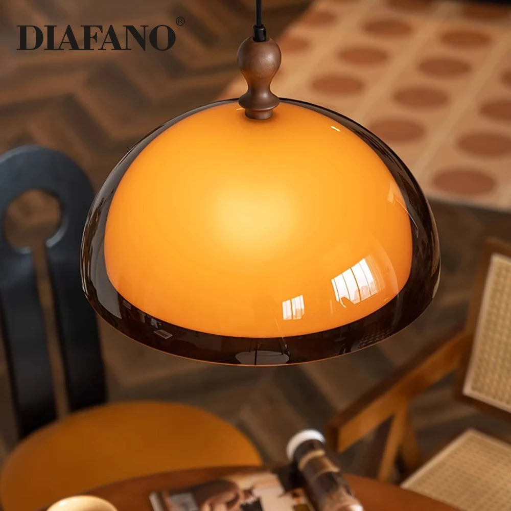 Fascino Vintage con Lampadario Bauhaus