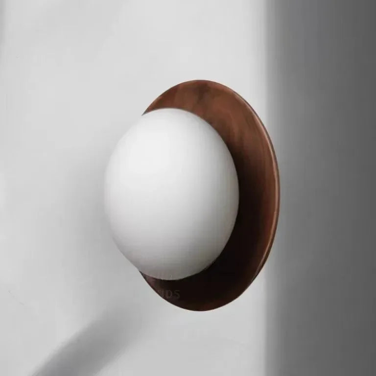 Applique da Parete in Ottone e Legno di Noce - Eleganza e Raffinatezza per Ogni Ambiente