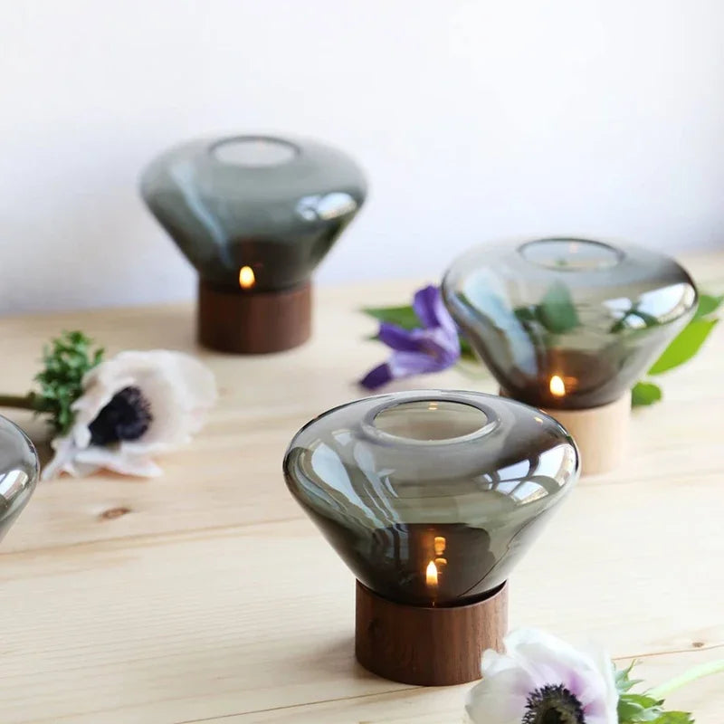 Lampada da Terra Moderna in Legno e Vetro - Eleganza e Creatività per Ogni Ambiente